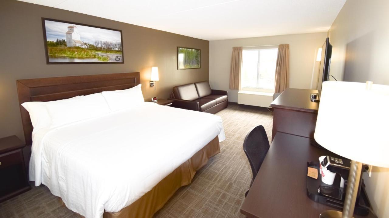 Canad Inns Destination Centre Club Regent Casino Hotel Winnipeg Bagian luar foto