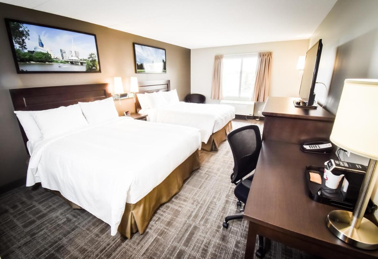 Canad Inns Destination Centre Club Regent Casino Hotel Winnipeg Bagian luar foto